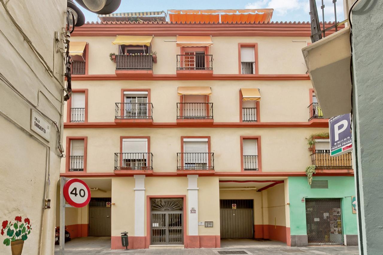 Del Parque Flats - Ollerias 3 Appartement Málaga Buitenkant foto