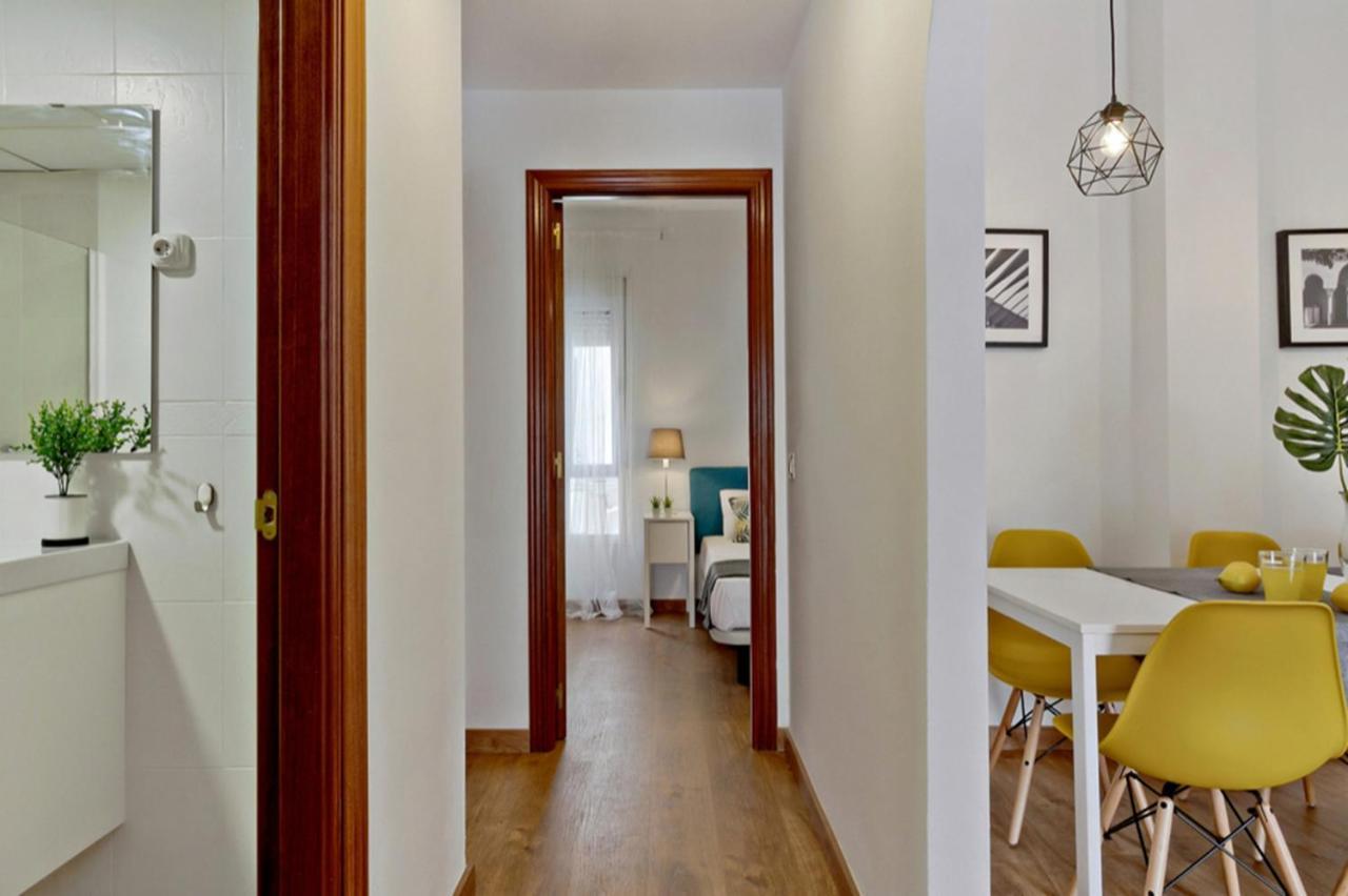 Del Parque Flats - Ollerias 3 Appartement Málaga Buitenkant foto